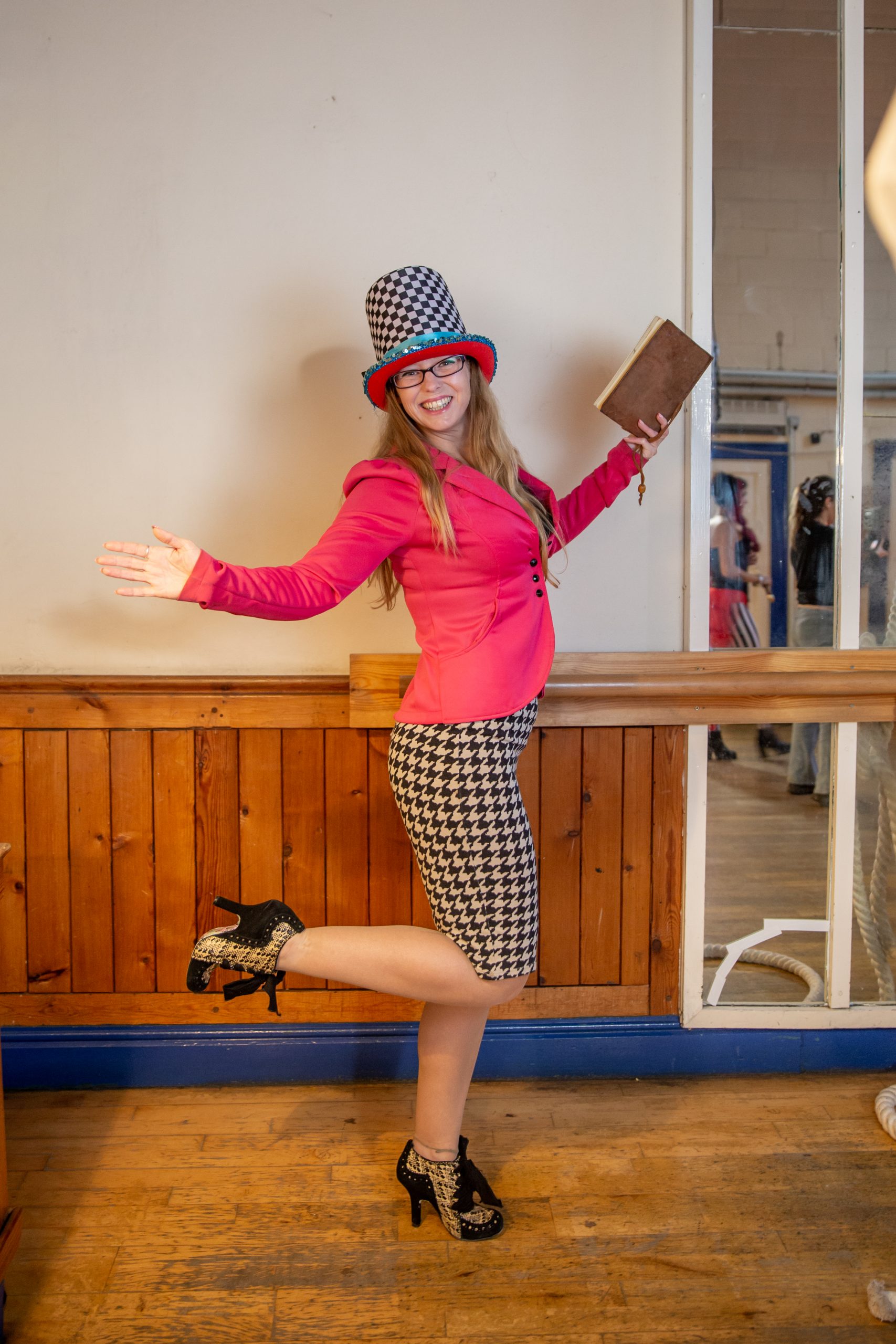 Choreography and Performance. Evalution Media script, production and performance services. Arcanic Events performance